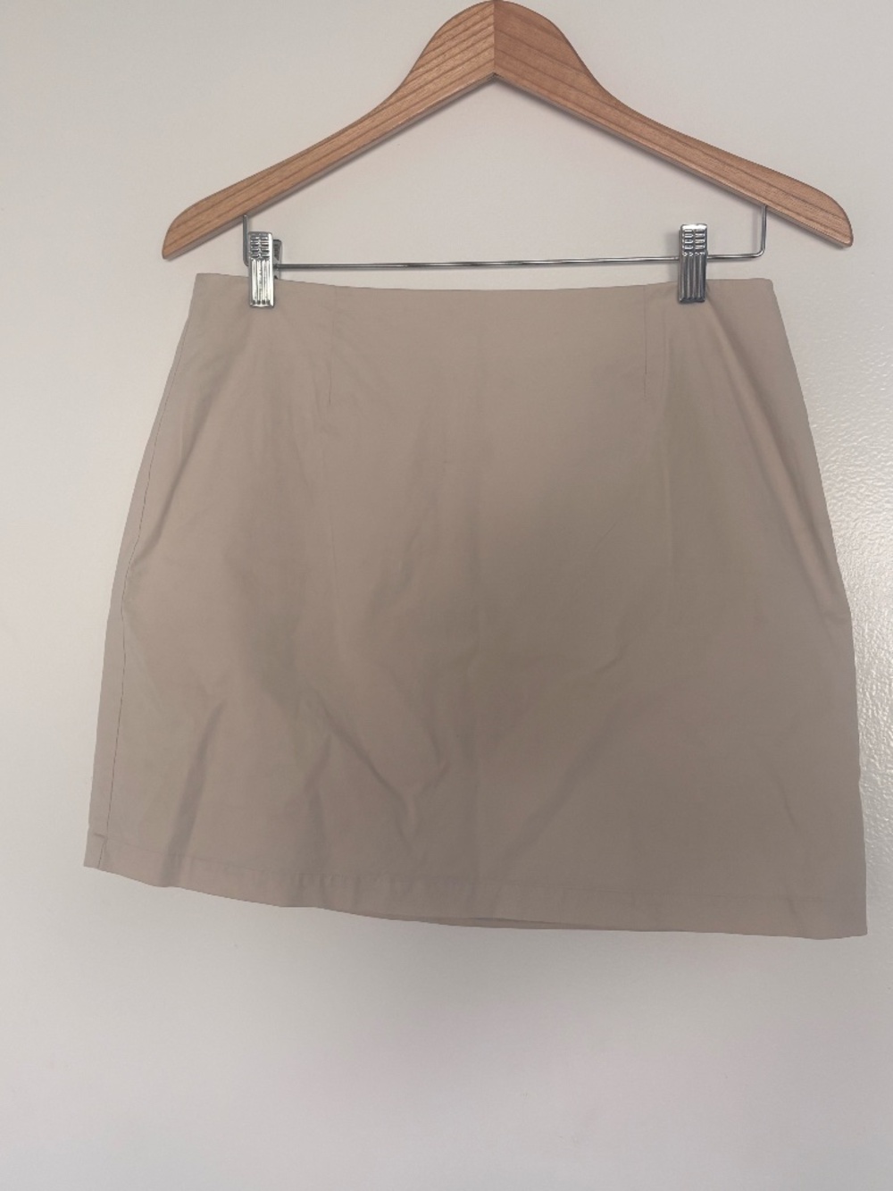 stretch Gap skirt